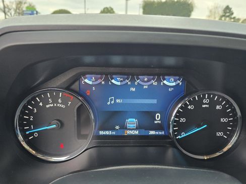 Used 2022 Ford Expedition XLT image 10