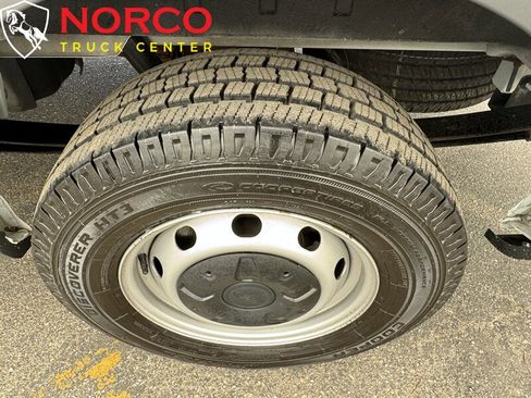 Used 2017 Ford Transit 250 130 Low Roof image 16