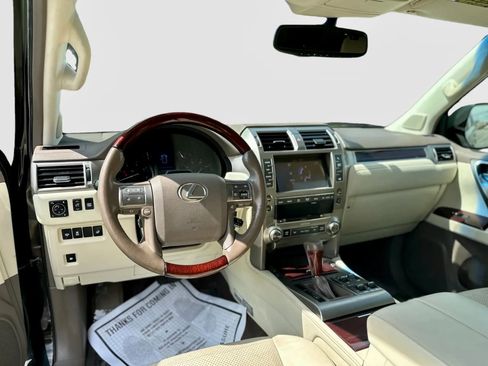 Used 2014 Lexus GX 460 Luxury w/ Driver Support Package AWD/4WD image 15
