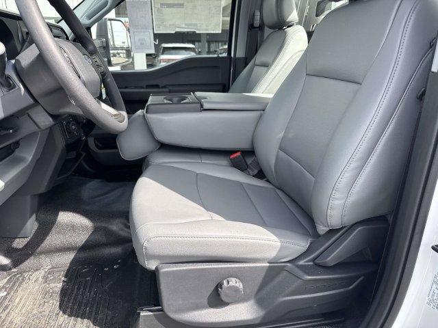 New 2026 Ford F450 XL AWD/4WD image 17