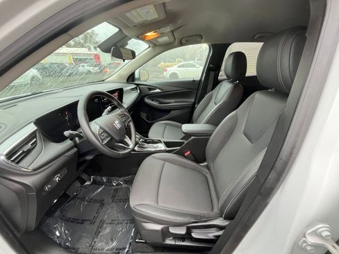 Used 2025 Buick Encore GX Preferred image 24