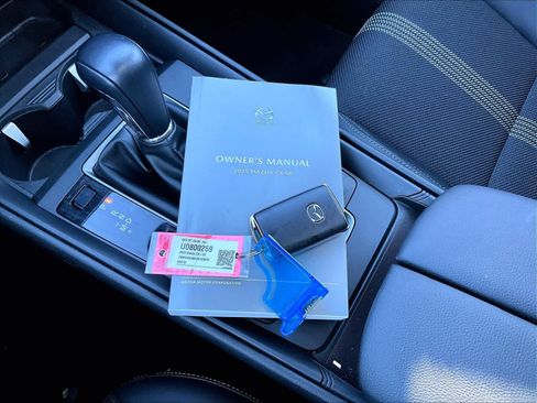 Used 2025 MAZDA CX-50 AWD 2.5 S w/ Premium Package image 31