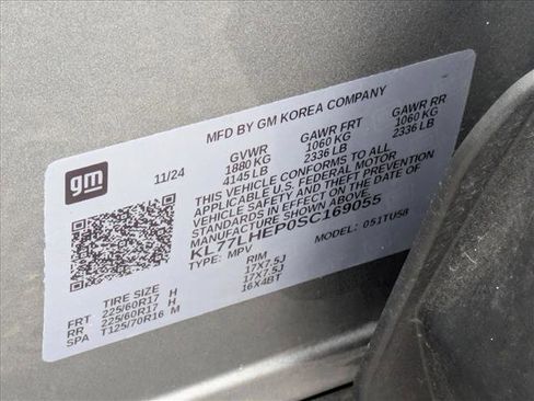 Used 2025 Chevrolet Trax LT image 22