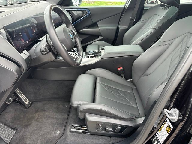 Used 2025 BMW X3 xDrive30i AWD/4WD image 26