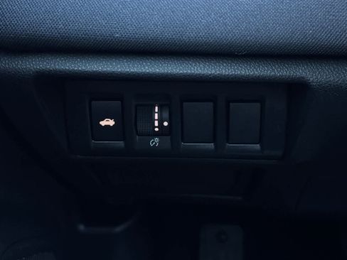 Used 2025 Subaru Legacy Premium image 28