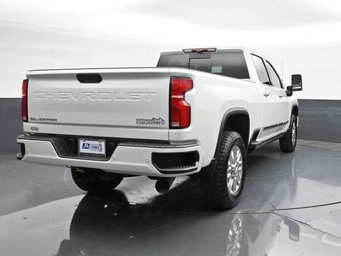 New 2025 Chevrolet Silverado 2500 High Country w/ High Country Premium Package AWD/4WD image 13