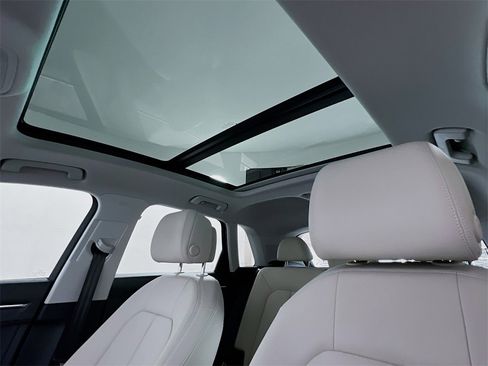 Used 2022 Audi Q3 2.0T Premium image 10