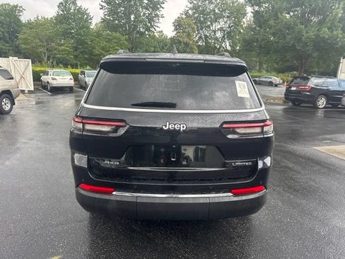 Used 2023 Jeep Grand Cherokee L Limited w/ Luxury Tech Group II AWD/4WD image 5