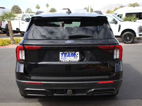 Certified 2025 Ford Explorer ST-Line w/ Premium Package RWD image 7