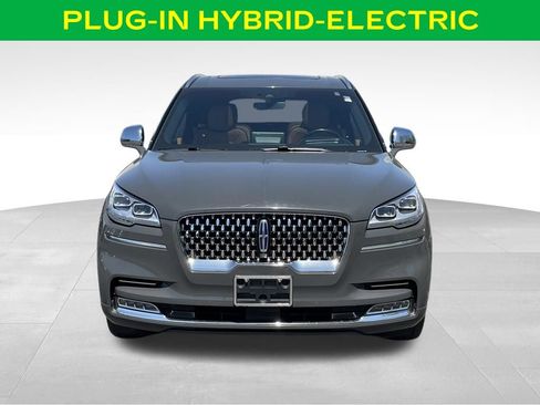 Used 2020 Lincoln Aviator Black Label Grand Touring w/ Class IV Trailer Tow Package AWD/4WD image 3