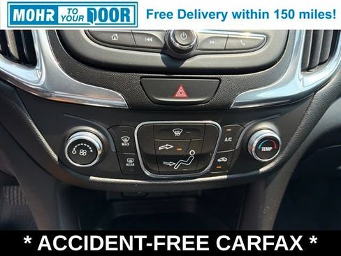 Used 2018 Chevrolet Equinox LT FWD image 22