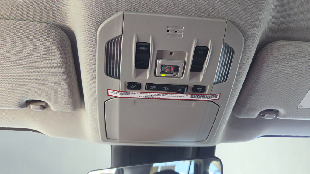 Certified 2020 Toyota Highlander XLE AWD/4WD image 31