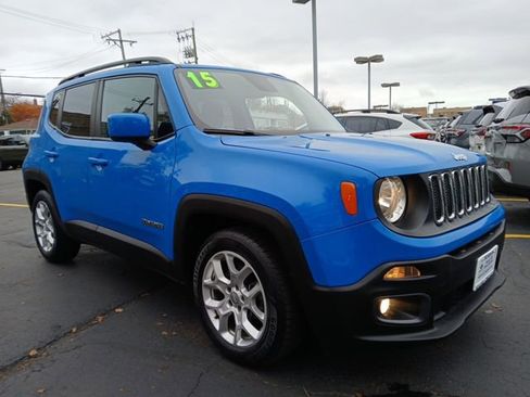 Used 2015 Jeep Renegade Latitude w/ Popular Equipment Group image 1