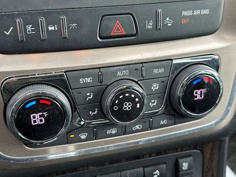 Used 2016 GMC Acadia Denali image 22