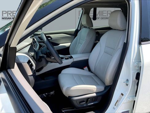 Certified 2023 Nissan Rogue SL AWD/4WD image 22
