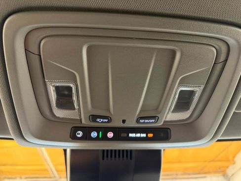 Used 2024 Chevrolet Silverado 1500 Custom RWD image 22