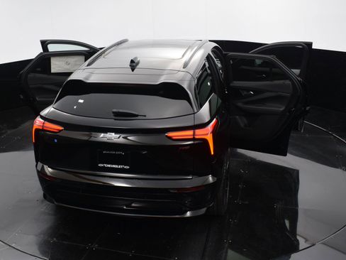 New 2025 Chevrolet Blazer EV RS RWD image 37