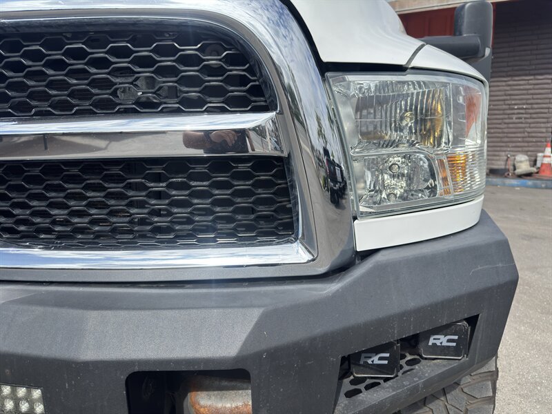Used 2016 RAM 2500 Tradesman w/ Chrome Appearance Group AWD/4WD image 5