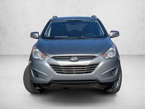 Used 2011 Hyundai Tucson GLS image 2