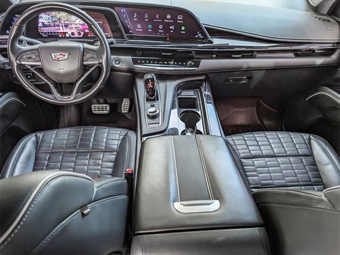 Used 2023 Cadillac Escalade V image 17