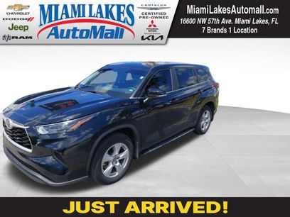 Used 2023 Toyota Highlander L