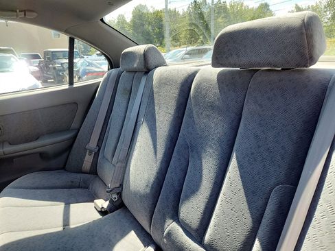 Used 2006 Hyundai Elantra Sedan image 25