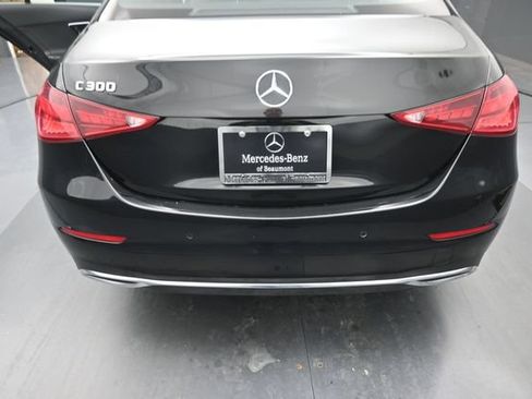 Used 2025 Mercedes-Benz C 300 Sedan image 10