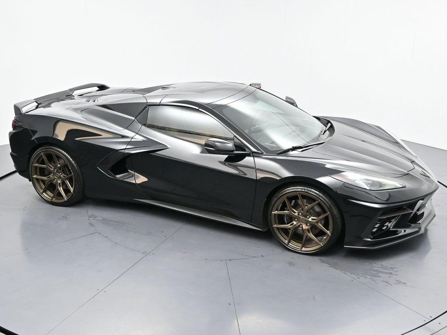 Used 2021 Chevrolet Corvette Stingray Premium Conv w/ Z51 Performance Package RWD image 46