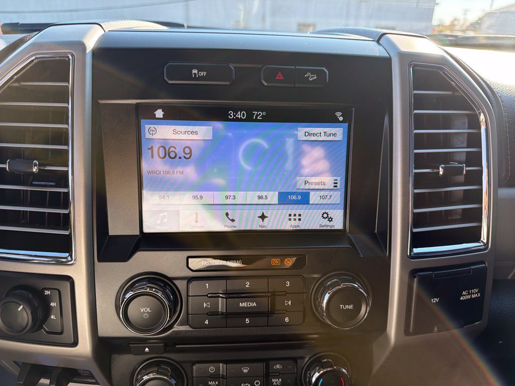 Used 2017 Ford F250 Lariat w/ Lariat Ultimate Package AWD/4WD image 24