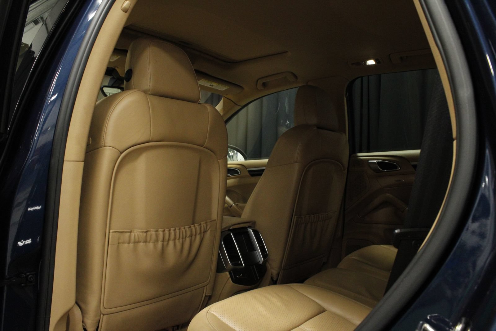 Used 2011 Porsche Cayenne S AWD/4WD image 22