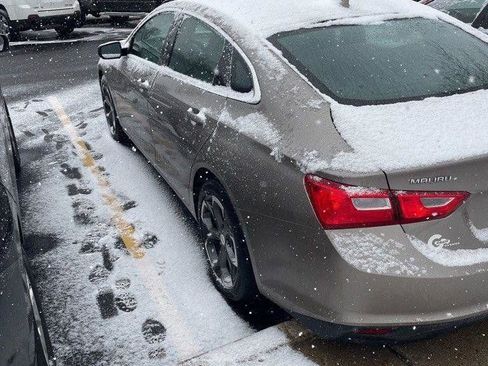 Used 2023 Chevrolet Malibu LT w/ LPO, Floor Liner Package image 2