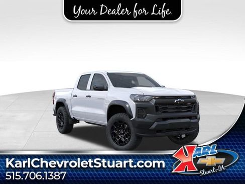 New 2026 Chevrolet Colorado Trail Boss AWD/4WD image 1