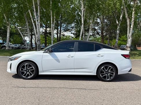 New 2025 Nissan Sentra SR w/ SR Premium Package image 3