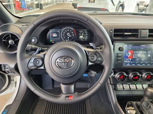 New 2025 Toyota GR86 Premium RWD image 18