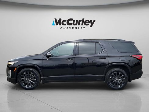 Used 2023 Chevrolet Traverse RS w/ LPO, Floor Liner Package AWD/4WD image 4