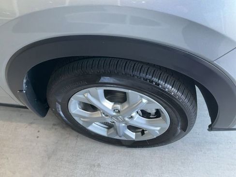 Certified 2025 Honda HR-V LX image 28