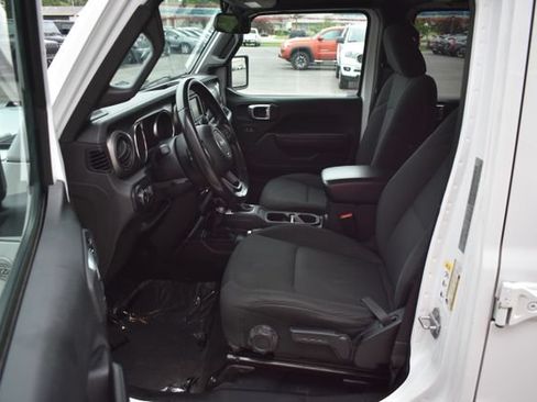Used 2020 Jeep Wrangler Unlimited Sport S AWD/4WD image 16