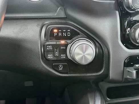 Used 2022 RAM 1500 Laramie AWD/4WD image 25