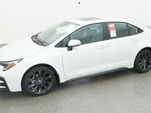 New 2026 Toyota Corolla XSE image 5
