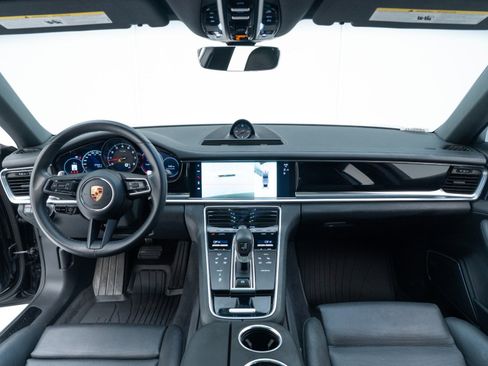 Certified 2023 Porsche Panamera 4 Platinum Edition AWD/4WD image 29