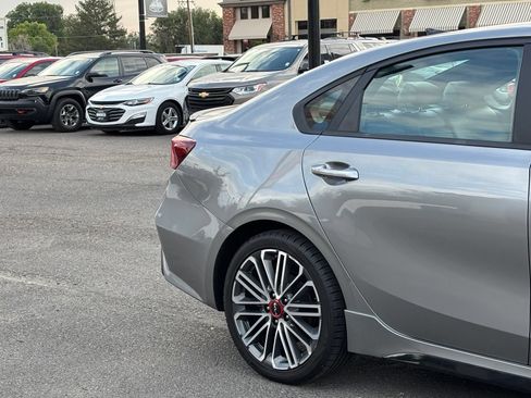 Used 2022 Kia Forte GT FWD image 3