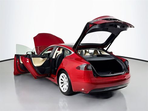 Used 2016 Tesla Model S 75D image 28