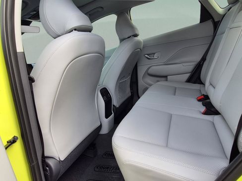 New 2026 Hyundai Kona Limited FWD image 16
