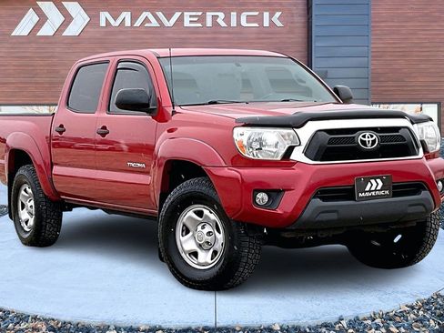 Used 2013 Toyota Tacoma PreRunner image 1