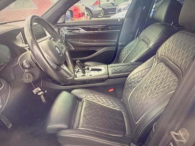 Used 2021 BMW 750i xDrive w/ Autobahn Package AWD/4WD image 6