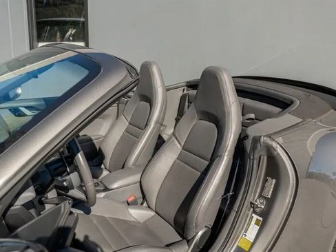 Used 2021 Porsche 911 Carrera S image 13