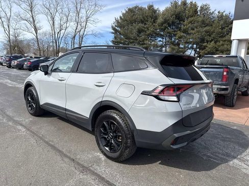 Used 2023 Kia Sportage X-Pro image 3