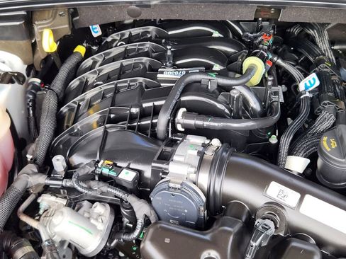 Used 2023 Jeep Grand Cherokee Limited w/ Trailer Tow Prep Group (B) image 16