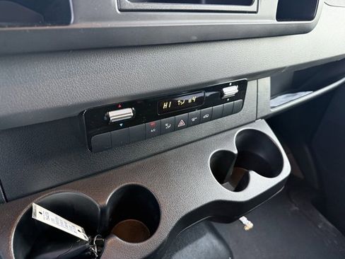 Used 2020 Mercedes-Benz Sprinter 3500 image 11