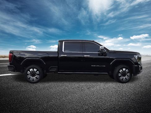 Used 2026 GMC Sierra 2500 Denali w/ Denali Reserve Package AWD/4WD image 24